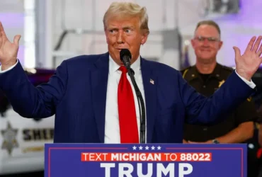 ترامب يحذر: نتجه إلى حرب عالمية ثالثة وبايدن نائم!